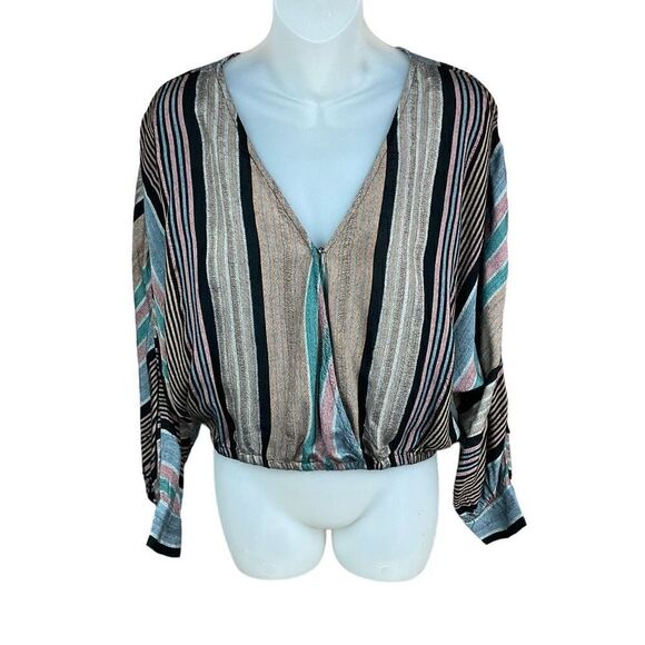 American Eagle Crop Top Surplice Front Black Tan Grey Stripe Clasp Closure Small - Picture 1 of 9